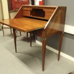 745 1051 SECRETAIRE